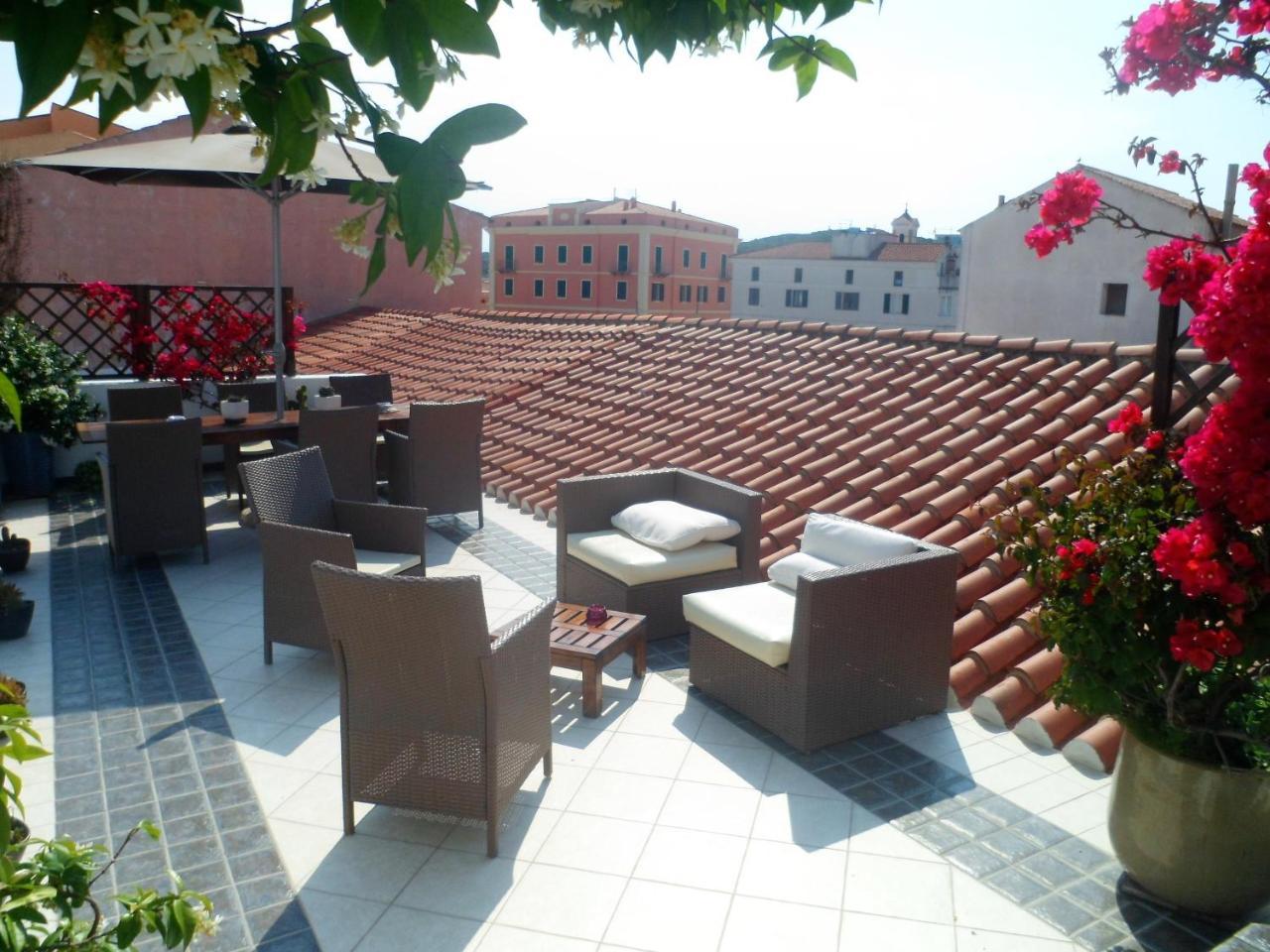 B&B Domus De Janas Санта Тереза Галура Екстериор снимка